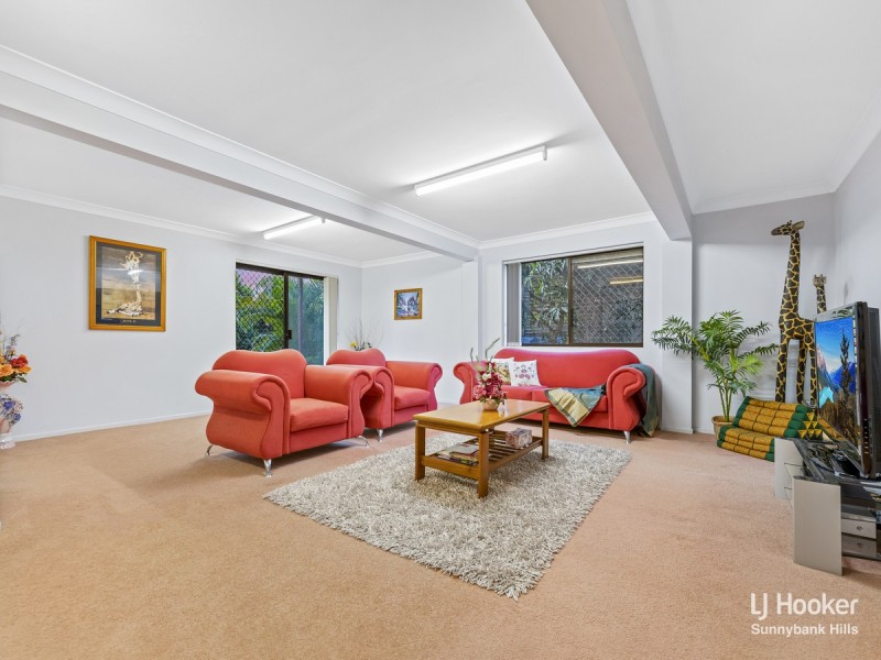 105 Stones Road, Sunnybank Hills QLD 4109