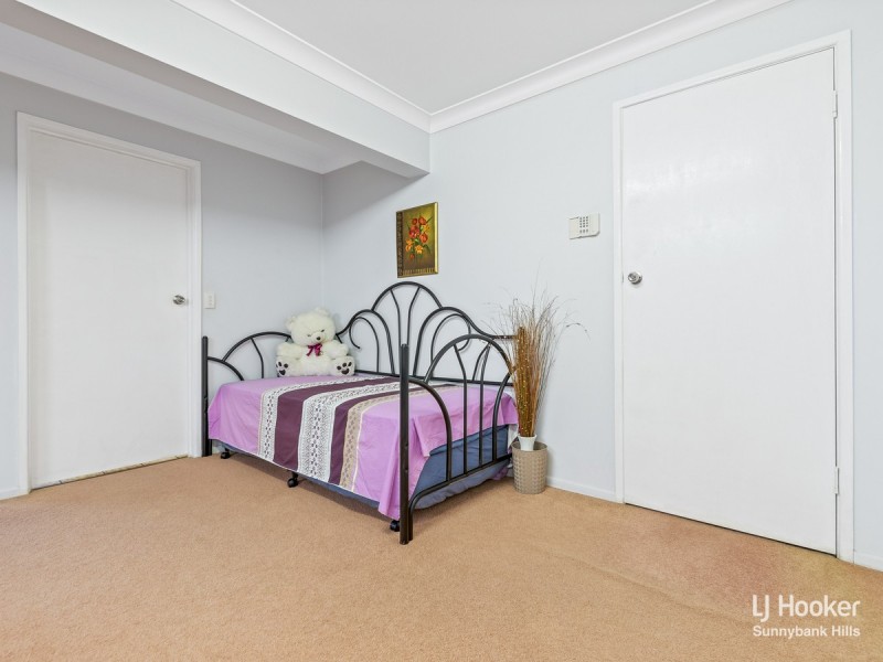 105 Stones Road, Sunnybank Hills QLD 4109