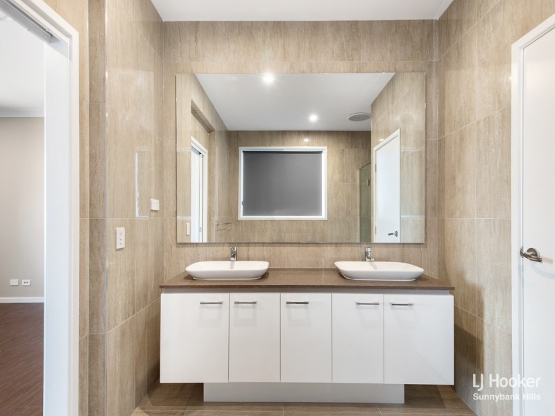 4 Myrtle Street, Rochedale QLD 4123