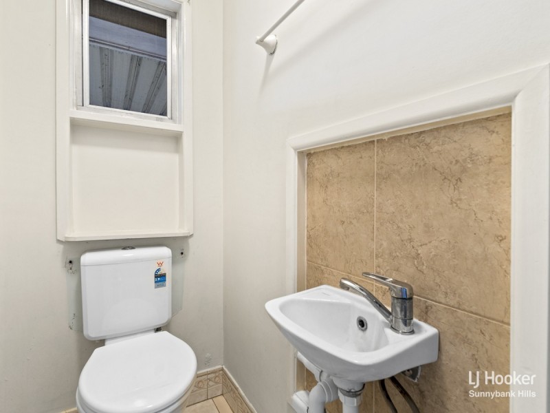 13 Le Grand Street, Macgregor QLD 4109