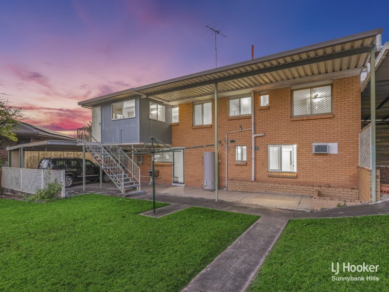 13 Le Grand Street, Macgregor QLD 4109