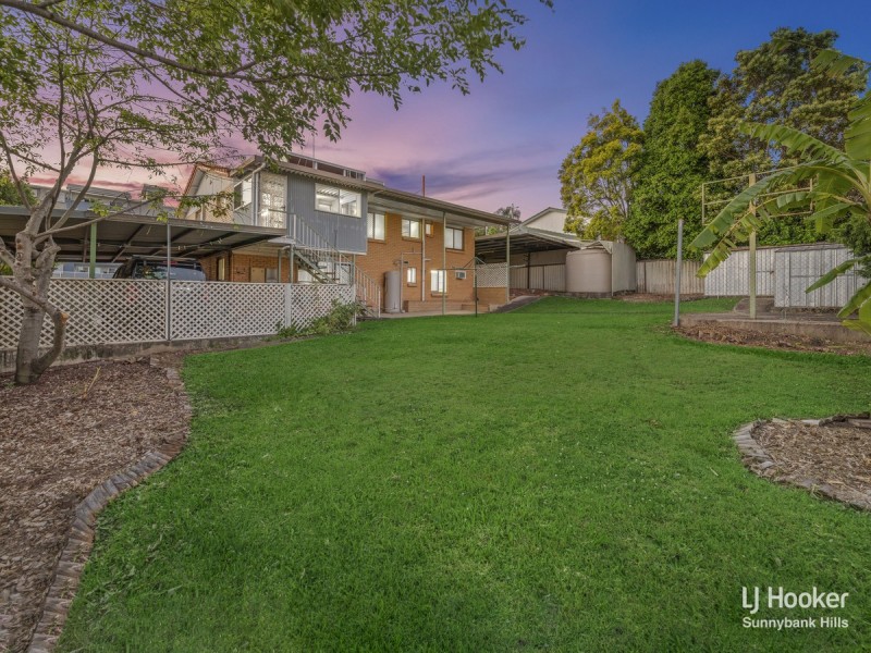 13 Le Grand Street, Macgregor QLD 4109