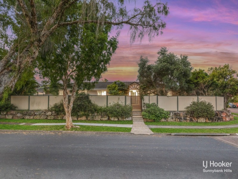 72 Azalea Crescent, Calamvale QLD 4116