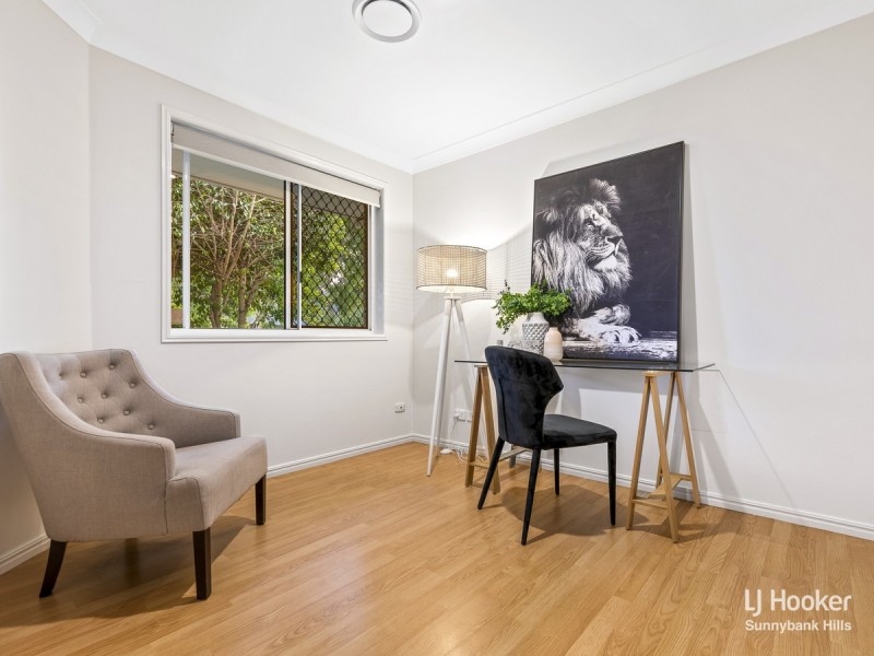 72 Azalea Crescent, Calamvale QLD 4116