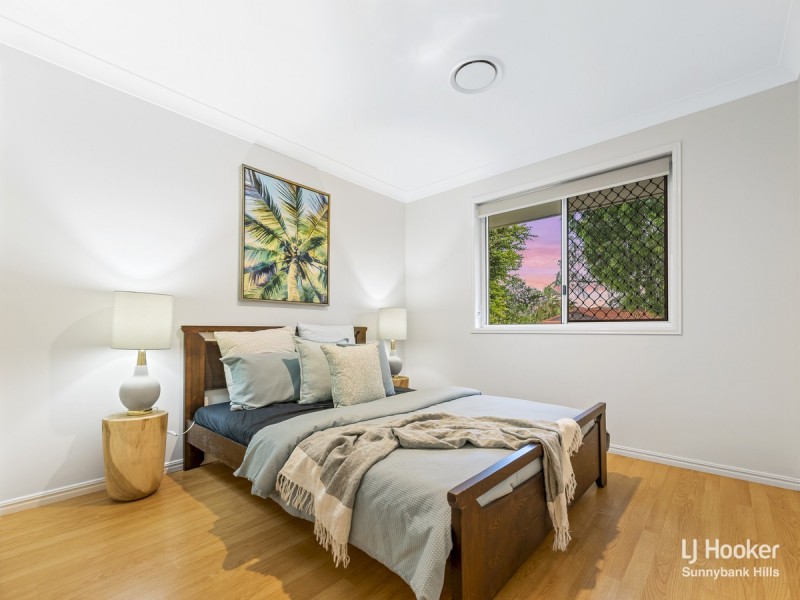 72 Azalea Crescent, Calamvale QLD 4116