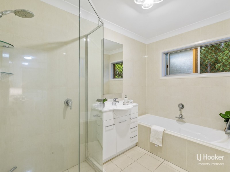 34 Dunstable Street, Macgregor QLD 4109
