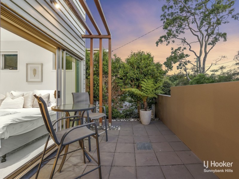 266 Oxford Street, Balmoral QLD 4171