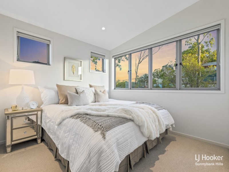 266 Oxford Street, Balmoral QLD 4171