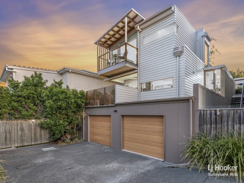 266 Oxford Street, Balmoral QLD 4171