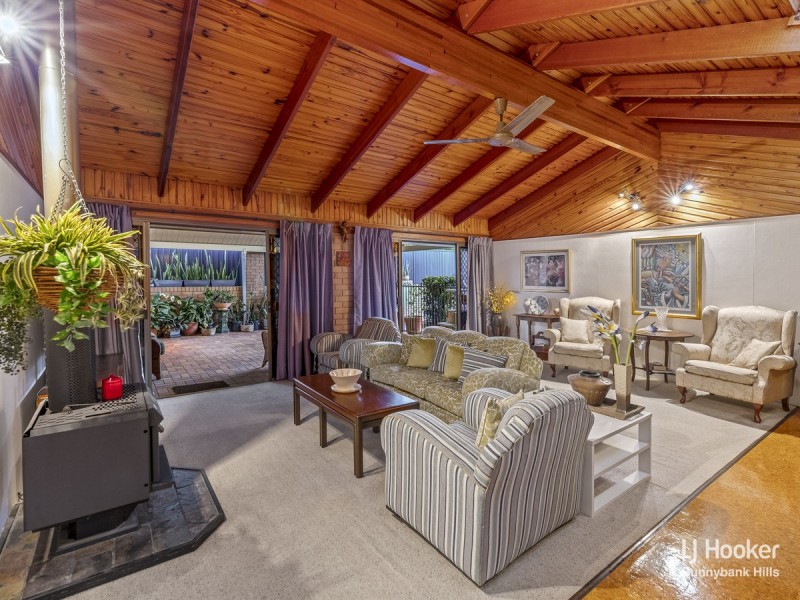 15 Angy Street, Sunnybank Hills QLD 4109