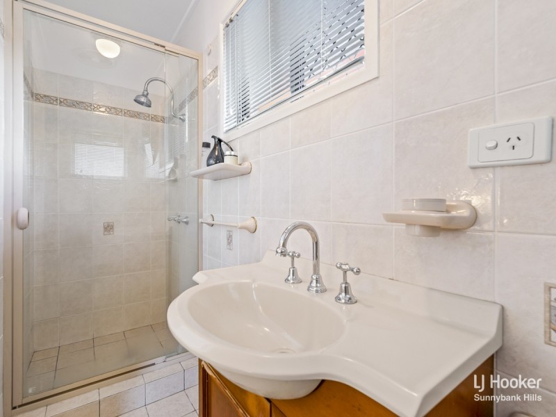 15 Angy Street, Sunnybank Hills QLD 4109