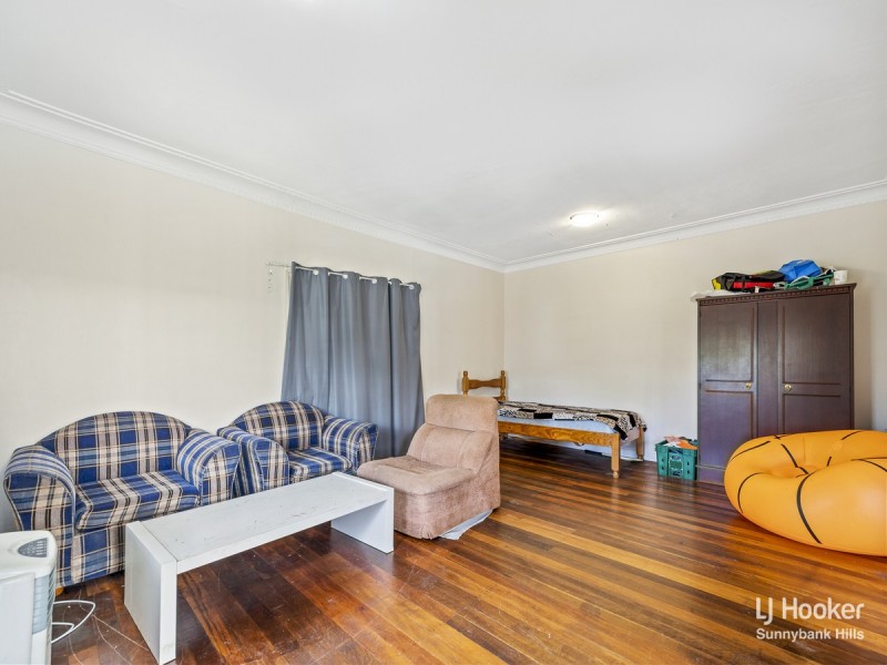 82 London Street, Eight Mile Plains QLD 4113