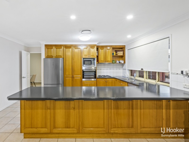 30 Carnation Crescent, Calamvale QLD 4116