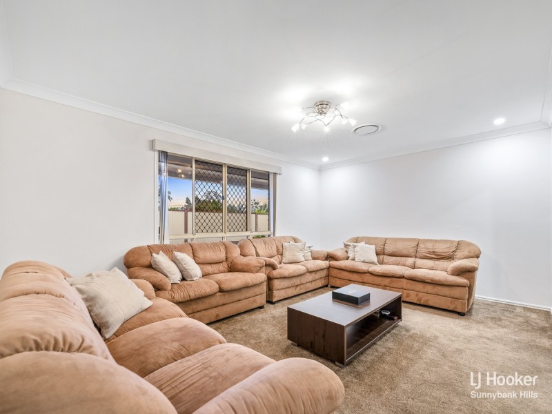 30 Carnation Crescent, Calamvale QLD 4116