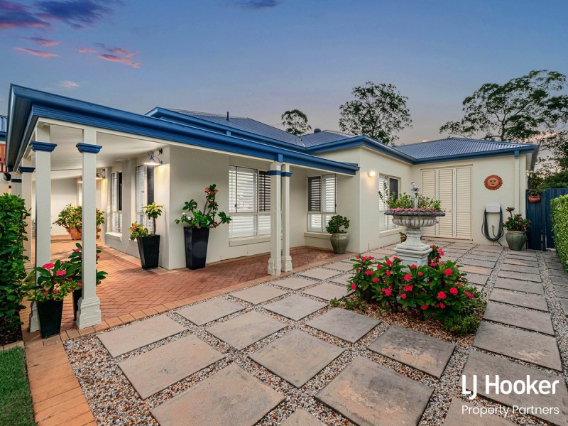 10 Sovereign Close, Wishart QLD 4122