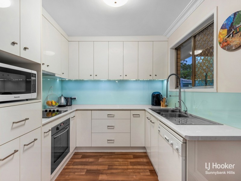 24 Amsterdam Street, Wishart QLD 4122