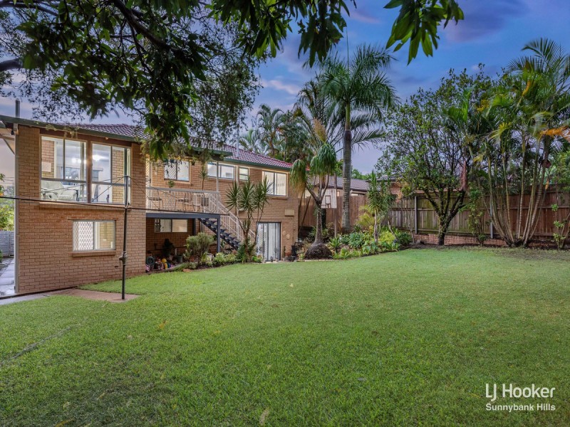 24 Amsterdam Street, Wishart QLD 4122