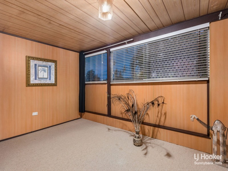 24 Amsterdam Street, Wishart QLD 4122