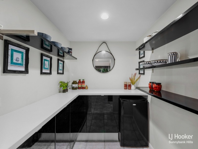 12 Buckinghamia Place, Stretton QLD 4116