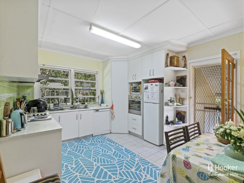 9 Deacon Street, Coopers Plains QLD 4108