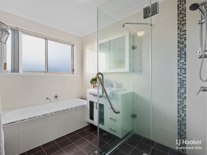 4 Chenin Street, Calamvale QLD 4116
