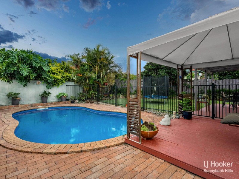 4 Chenin Street, Calamvale QLD 4116
