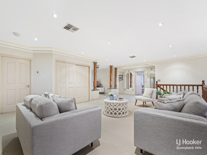 56 Poinciana Crescent, Stretton QLD 4116