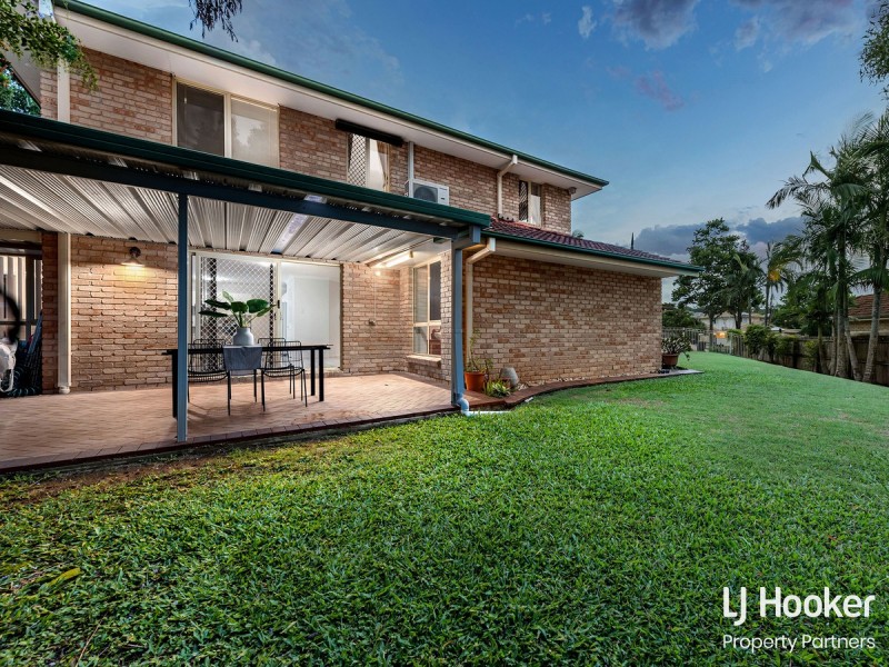 12 Sandwell Close, Wishart QLD 4122