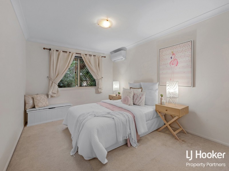 12 Sandwell Close, Wishart QLD 4122