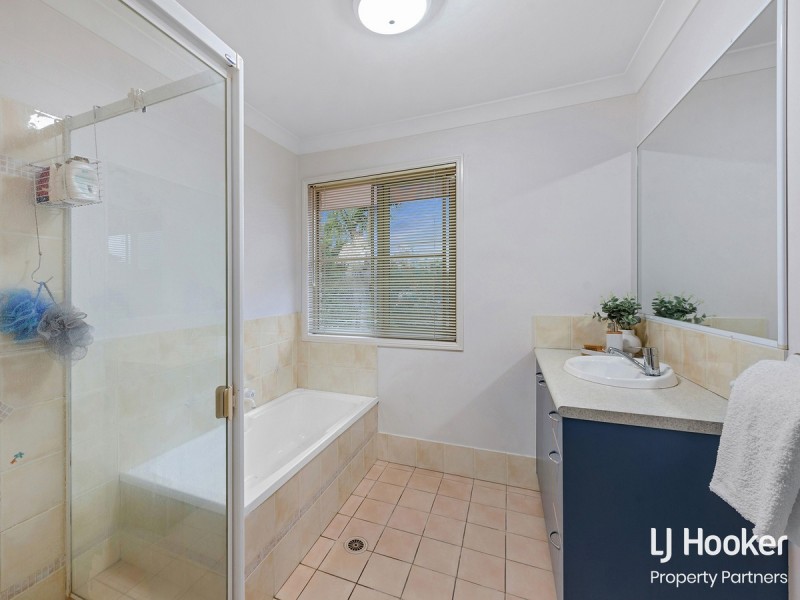 12 Sandwell Close, Wishart QLD 4122