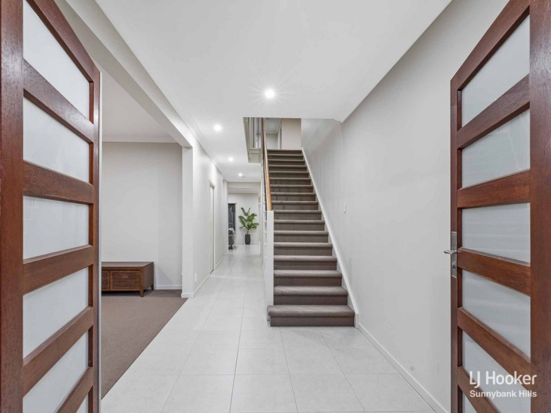 9 Rufous Circuit, Pallara QLD 4110