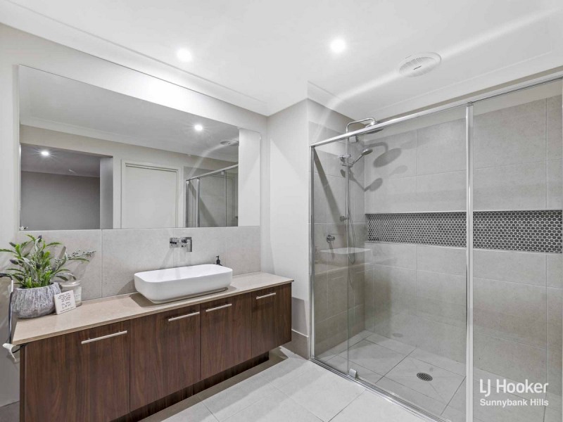 9 Rufous Circuit, Pallara QLD 4110