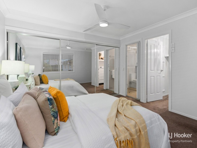 40 Solandra Crescent, Calamvale QLD 4116