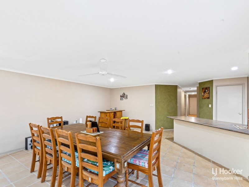 11 Paddington Crescent, Stretton QLD 4116