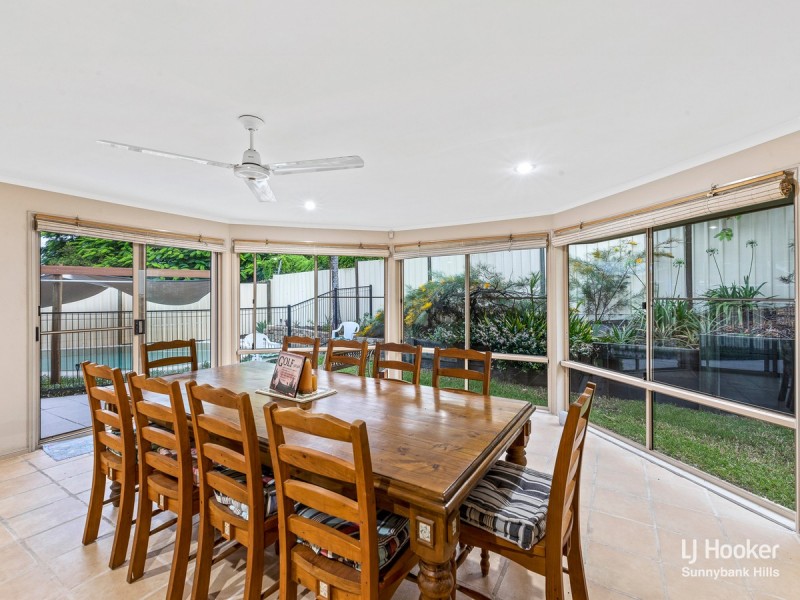 11 Paddington Crescent, Stretton QLD 4116