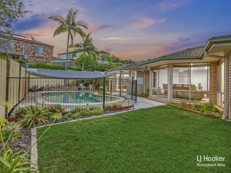 11 Paddington Crescent, Stretton QLD 4116