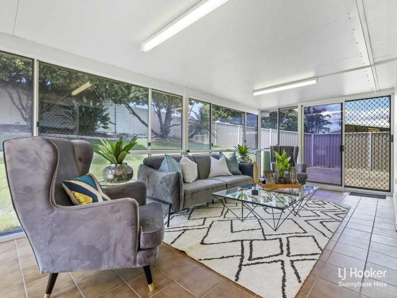 33 Yewleaf Place, Calamvale QLD 4116