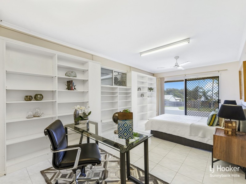 33 Yewleaf Place, Calamvale QLD 4116