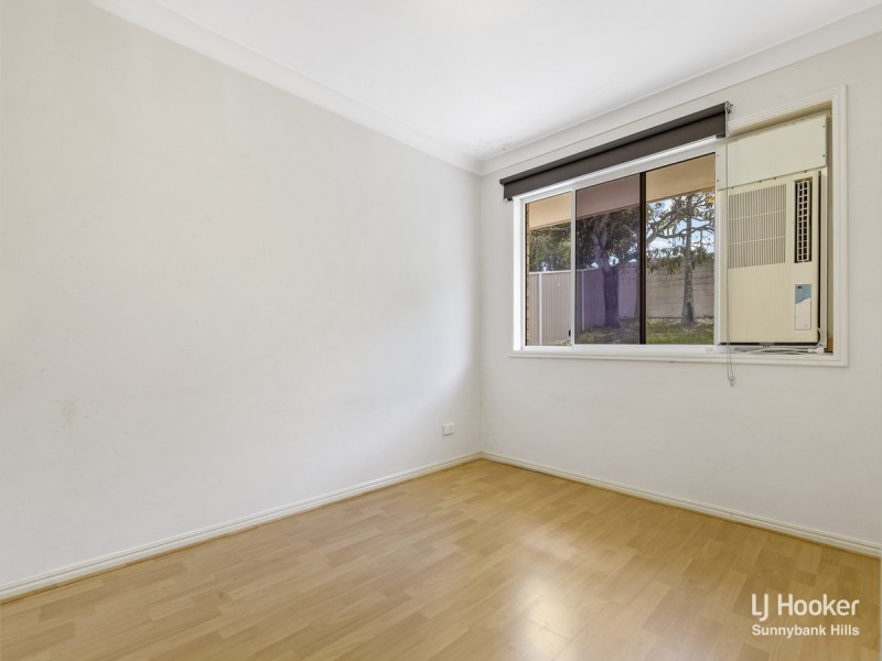 33 Yewleaf Place, Calamvale QLD 4116