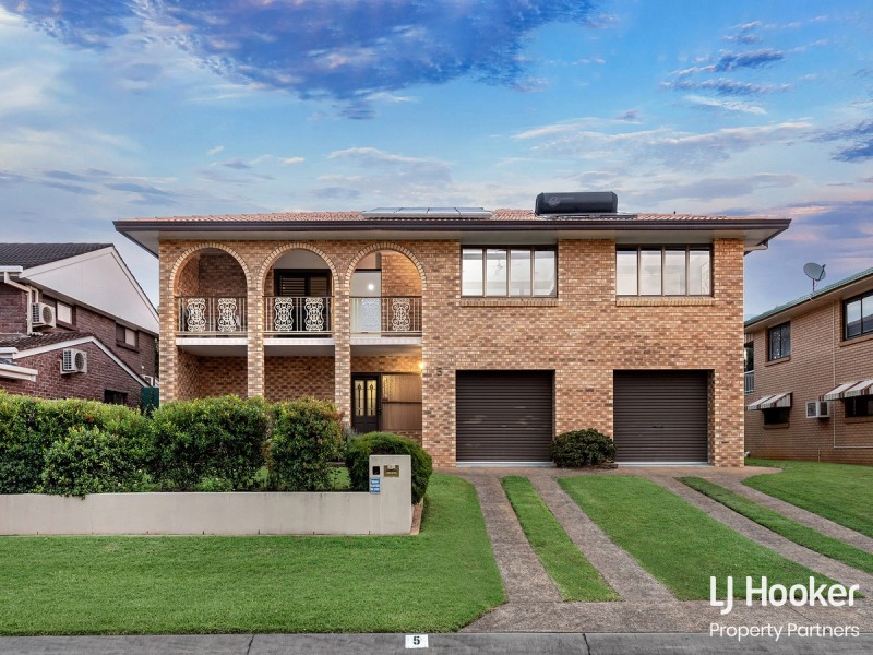 5 Adnar Street, Wishart QLD 4122