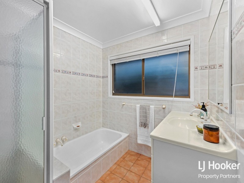 5 Adnar Street, Wishart QLD 4122