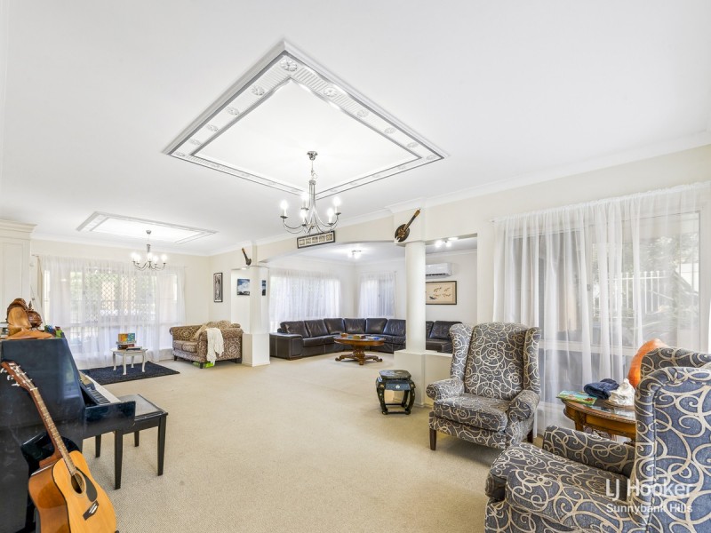 43 Poinciana Crescent, Stretton QLD 4116
