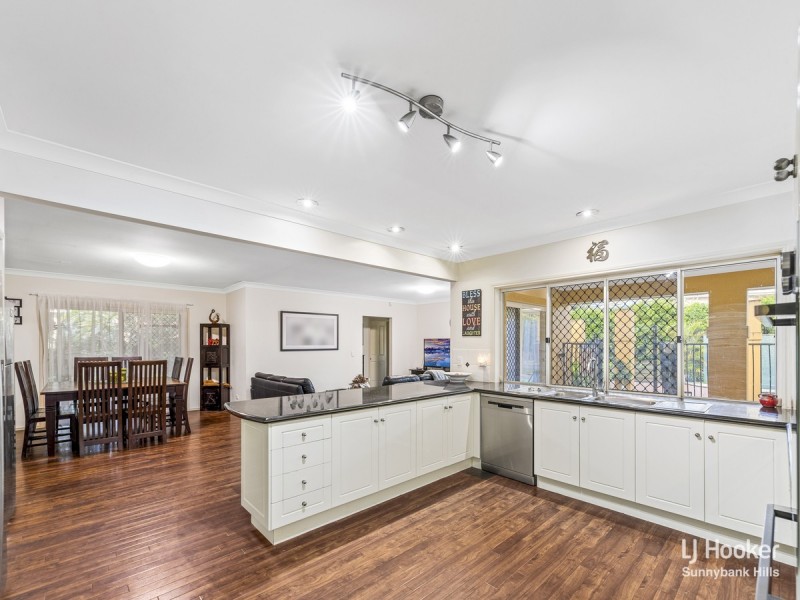 43 Poinciana Crescent, Stretton QLD 4116