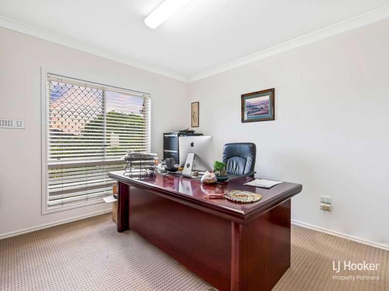 43 Poinciana Crescent, Stretton QLD 4116