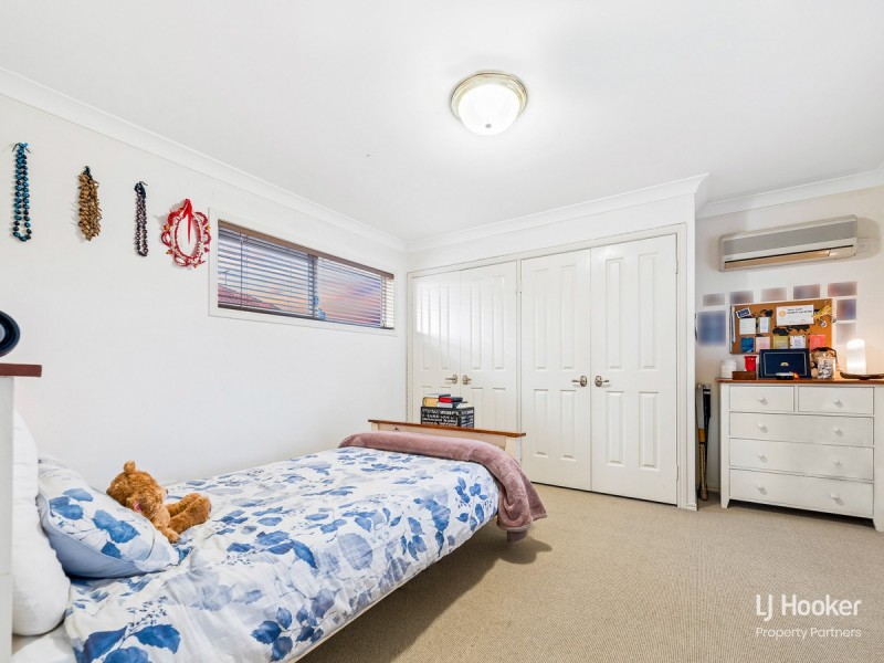 43 Poinciana Crescent, Stretton QLD 4116