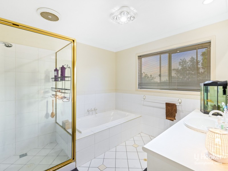 43 Poinciana Crescent, Stretton QLD 4116