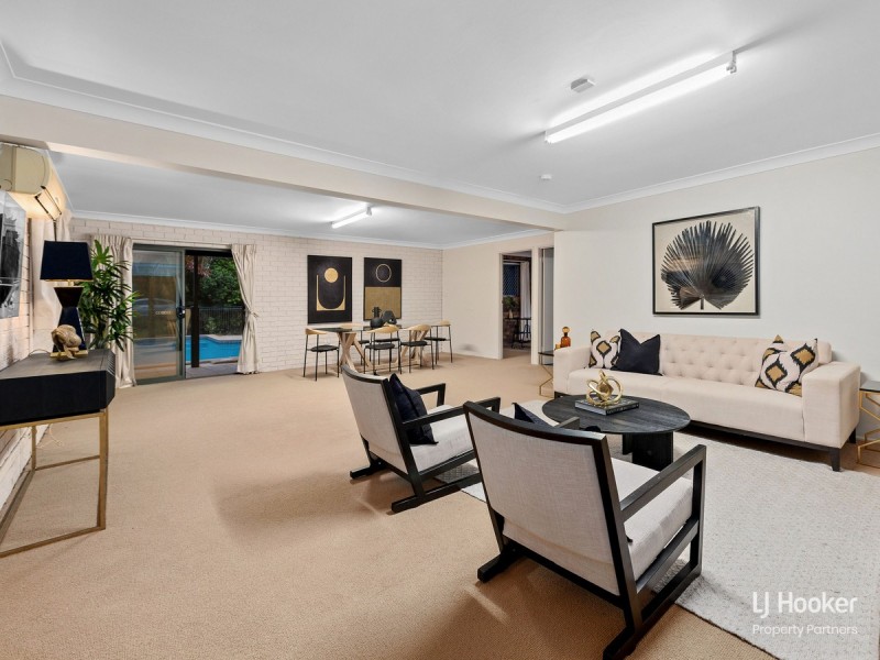 10 Cressbrook Street, Eight Mile Plains QLD 4113