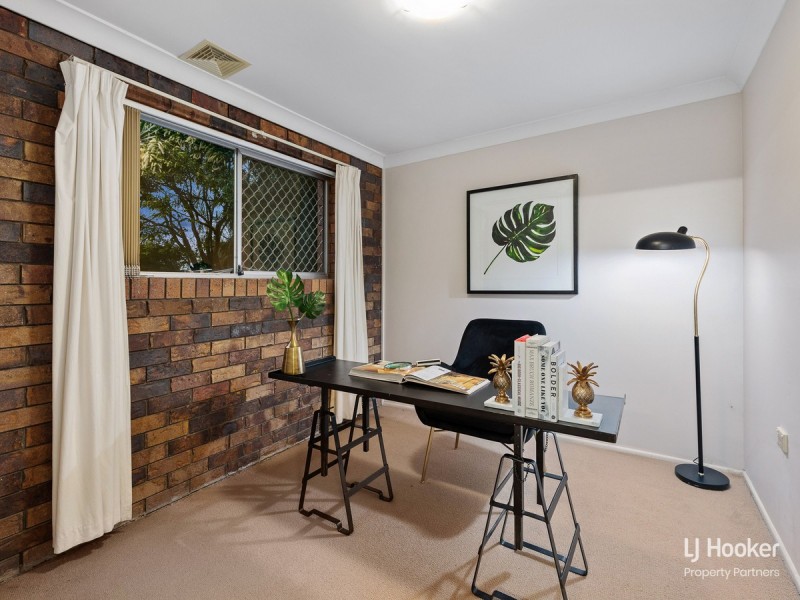 10 Cressbrook Street, Eight Mile Plains QLD 4113