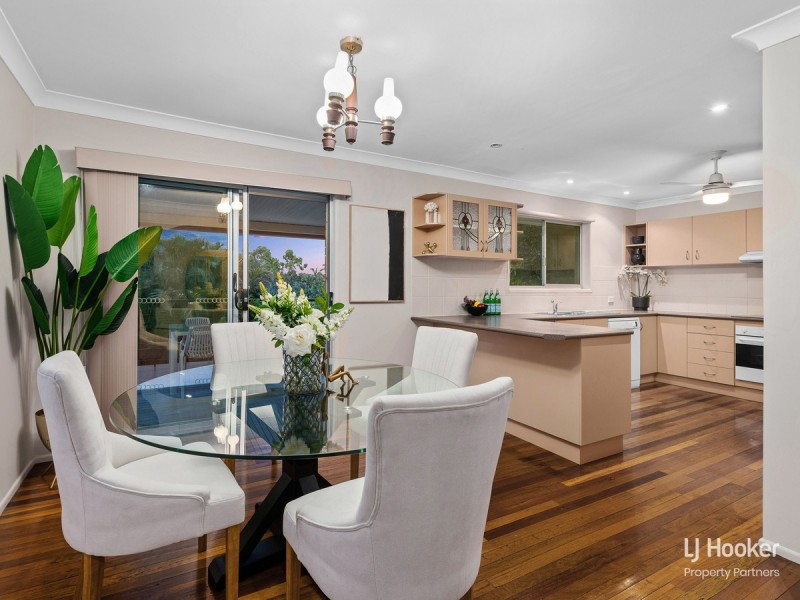 10 Cressbrook Street, Eight Mile Plains QLD 4113