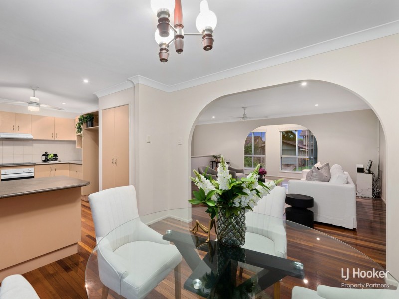 10 Cressbrook Street, Eight Mile Plains QLD 4113